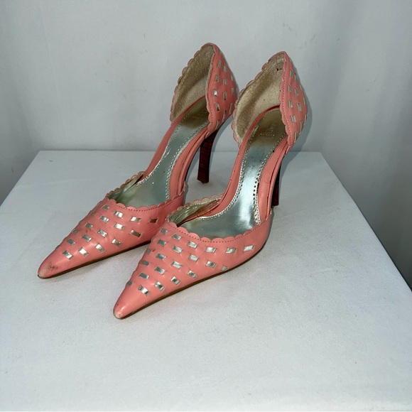 Bakers Pink Stacia Pointed Toe Heels - Picture 2 of 10